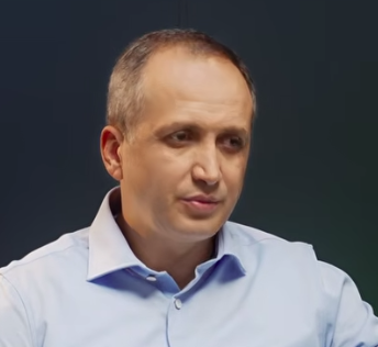 Արման Մելքոնյան